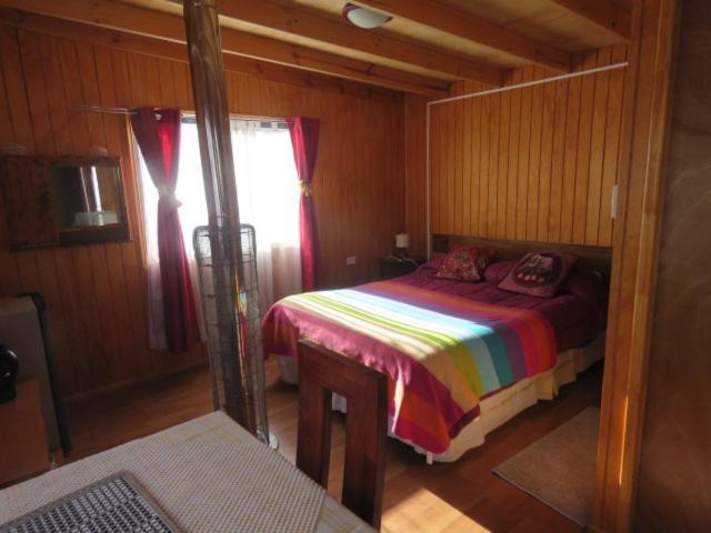 Hostal Y Cabanas Peumayen Пуерто Гуадал Екстериор снимка
